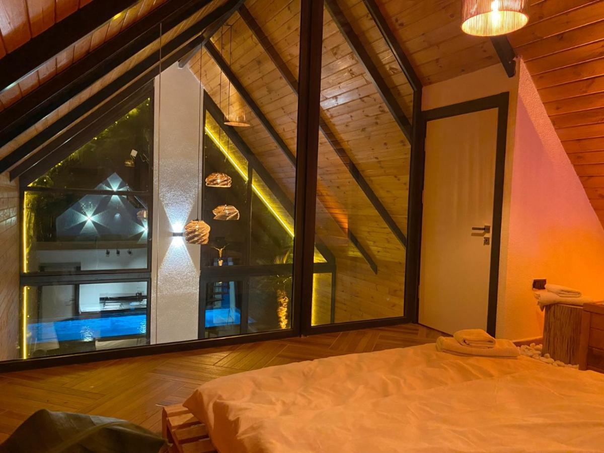 Oyarc Sapanca Villa / Bungalow ساكاريا المظهر الخارجي الصورة